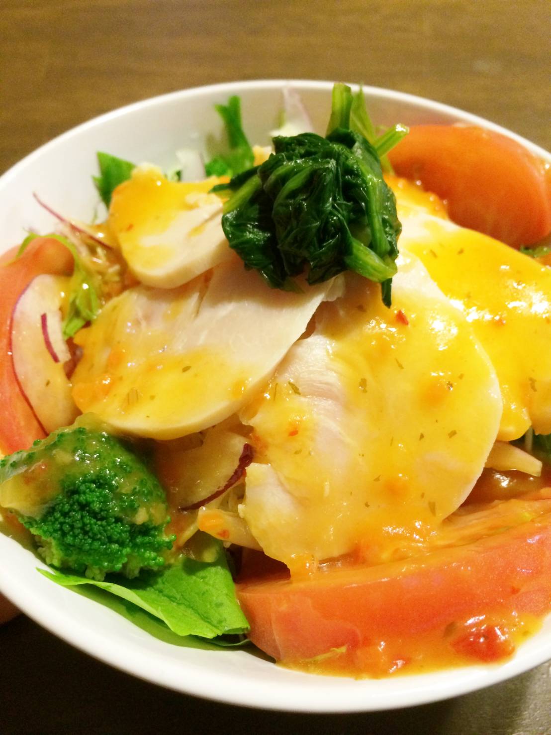 鶏ハムのサラダ